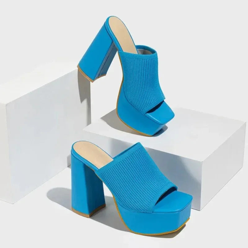 Szpilki na słupku Penélope